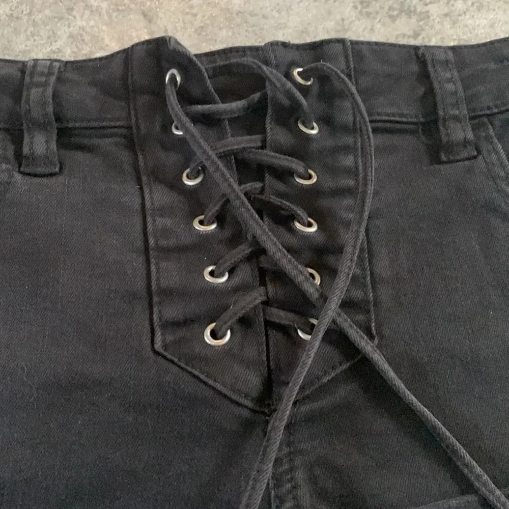Pacsun super stretch shorts size 26 - Picture 3 of 8